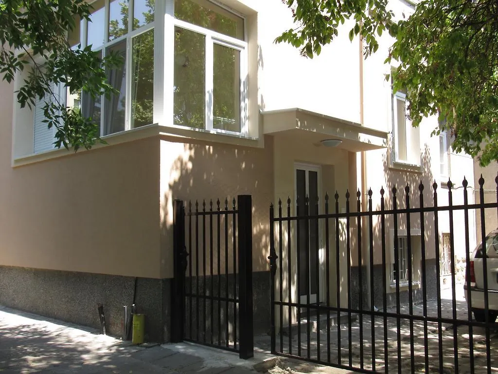De Luxe Studio Burgas, City Center Bulgaria